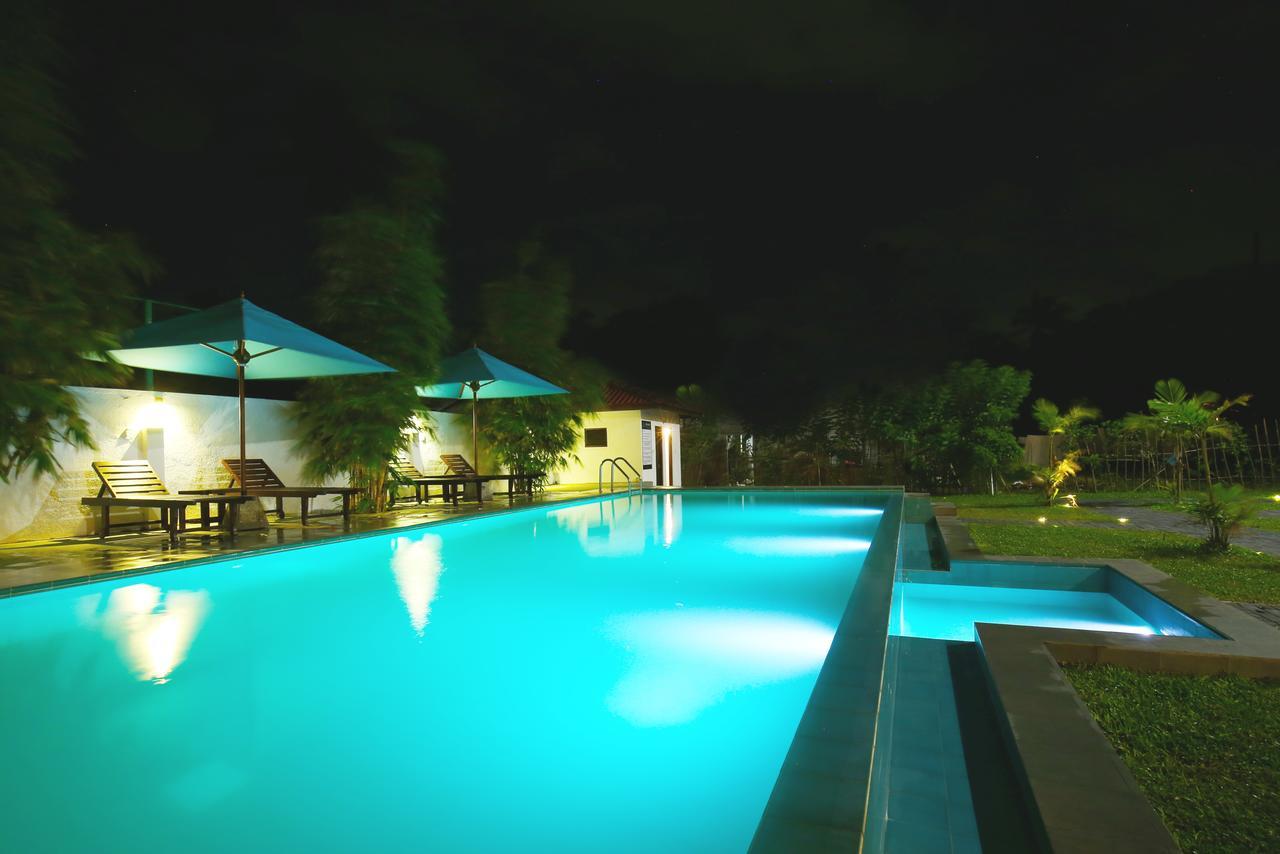Kaminrich Cottage Matara Bagian luar foto